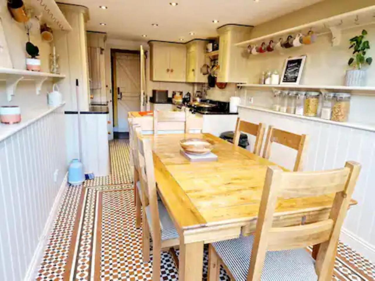 Jackdaw Cottage-Beautiful Cottage, Town Centre Wimborne Minster Exterior photo